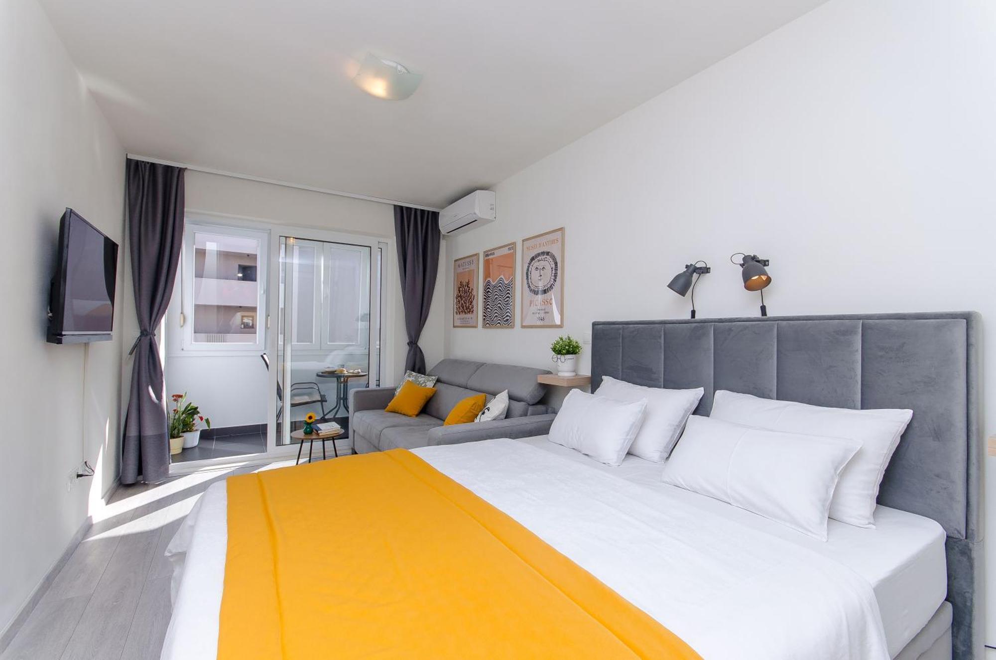 Side By Side Apartments Split Luaran gambar